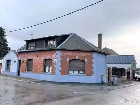 maison 4 pièces 121 m²