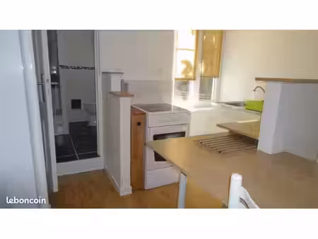 studio meublé étudiant – haute ville – disponible immédiatement