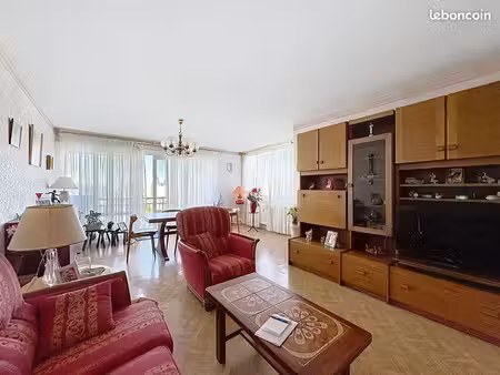 appartement 3 pièces 79 m²