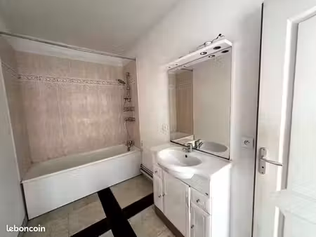 appartement 2 pièces 65 m²