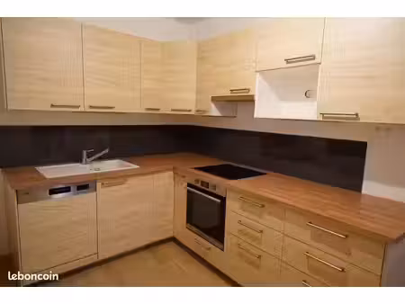 f4 de 97m2 centre-ville yutz avec jardin