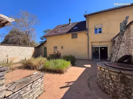 maison 4 pièces 110 m²