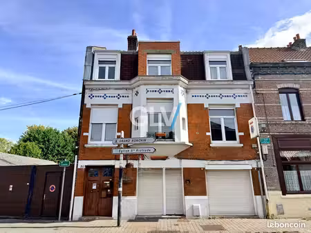 maison 8 pièces 205 m²