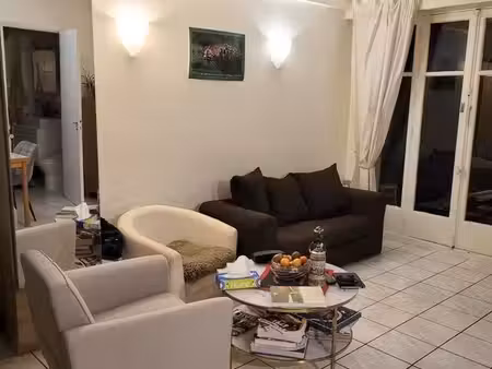 studio 1 pièce 33 m²