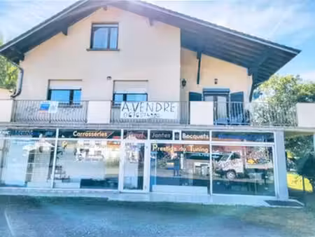 vend maison avec local commercial