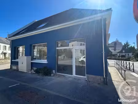 local commercial 66 m²