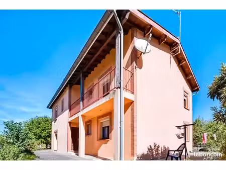 propriété 10 pièces 300 m²