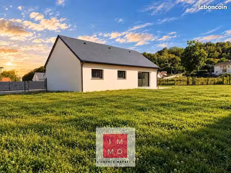 maison 4 pièces 115 m²