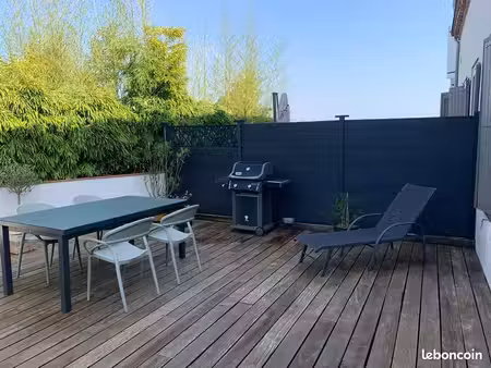 t3 lumineux avec terrasse de 30 m² & garage — albi castelviel