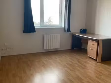 studio avec parking