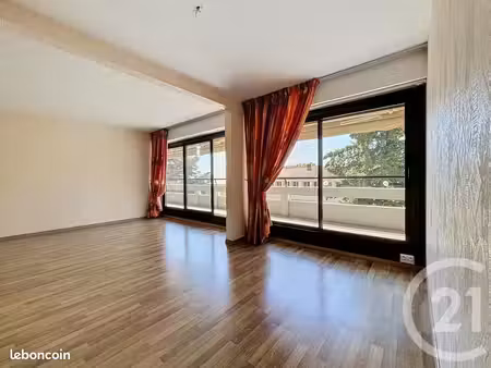appartement 4 pièces 69 m²