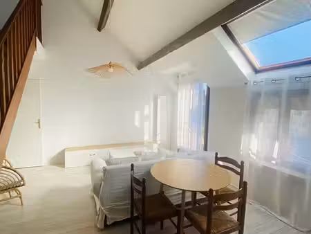 duplex de 3 pièces avec balcon
