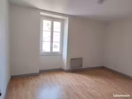 appartement 56 m2 à 2 km de mauléon
