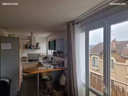 location appartement t3 – proche cathédrale