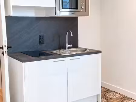 studio 1 pièce 18 m²