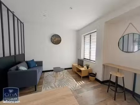 studio 1 pièce 25 m²