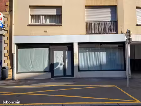 a louer local commercial