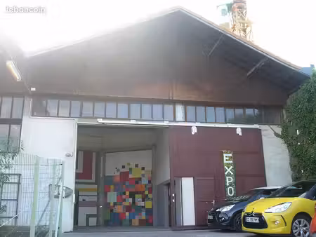 local commercial valence loca 2