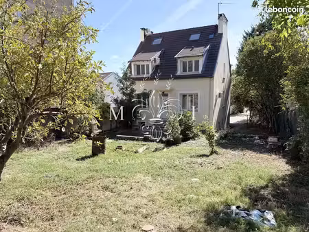 maison 11 pièces 250 m²
