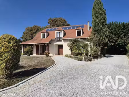 maison 6 pièces 170 m²