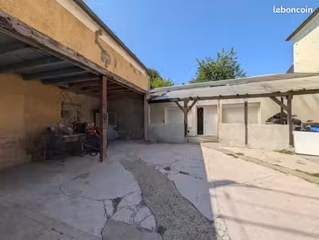 immeuble 271 m² fourchambault