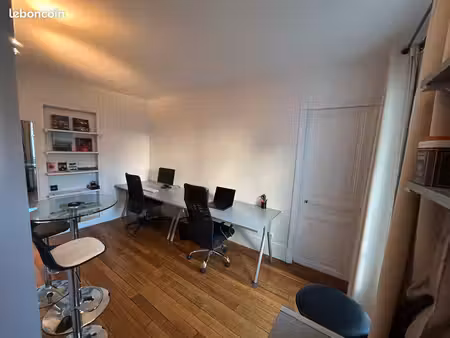 bureau privatif 14 m² — rue sedaine  paris 11e