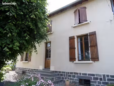 maison 5 pièces  97 m²  terrain 1900 m²  clermont ferrand