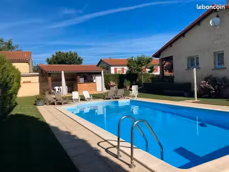 villa 250 m2 piscine garage double