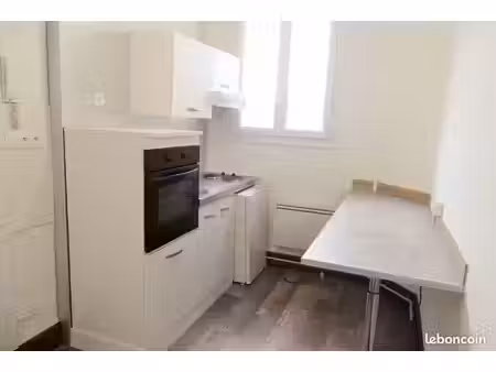 studio 26 m2 à louer à clichy