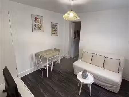 beau f2 meublé de 27m² sanvic