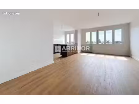 appartement 3 pièces 80 m²