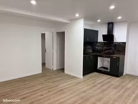 appartement t2 refait à neuf