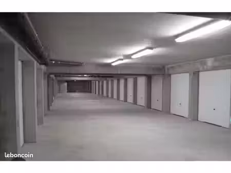 garage à louer