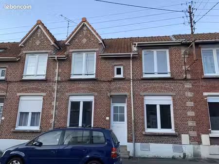 maison 3 pièces 82 m²