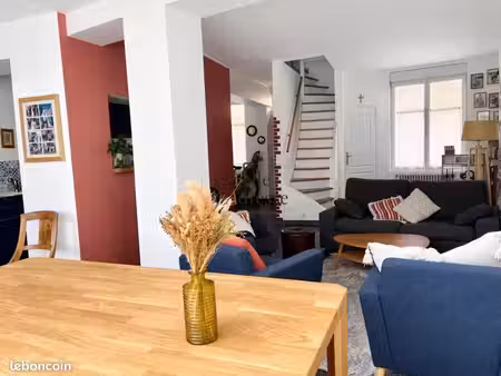 maison 4 pièces 84 m²