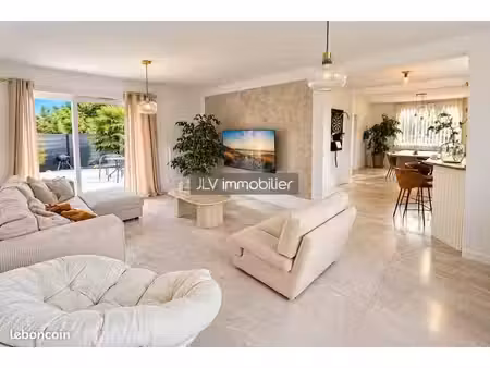maison 5 pièces 122 m²