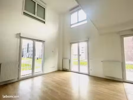 appartement 4 pièces 90 m²