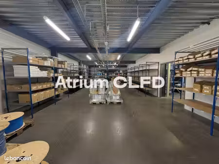 local d'activite 1094 m² clermont-ferrand