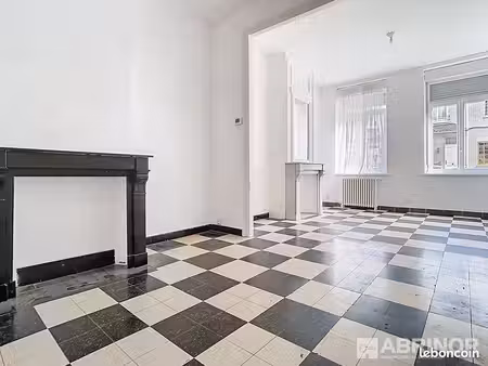 maison de ville 7 pièces 157 m²