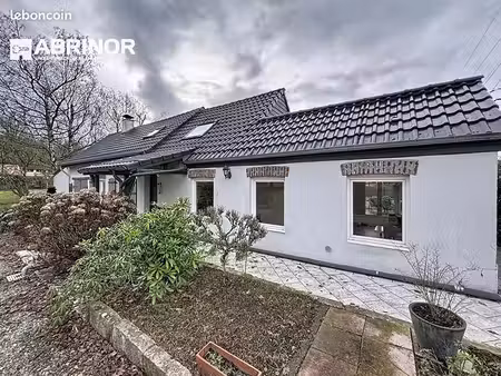 longère 8 pièces 120 m²
