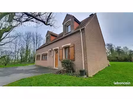 villa 5 pièces 142 m²