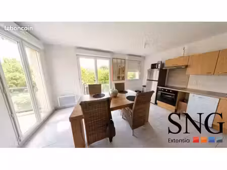 appartement 3 pièces 65 m²