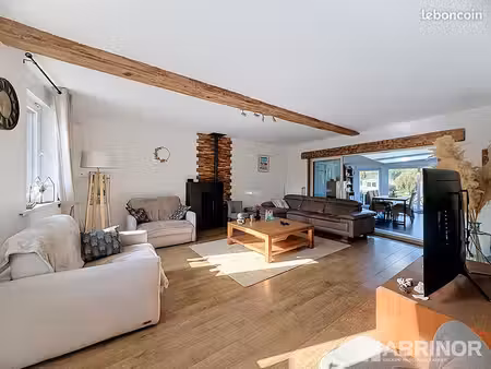maison 4 pièces 140 m²