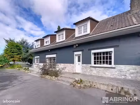 maison 7 pièces 146 m²