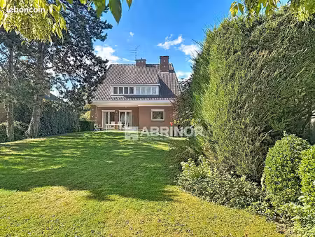 villa 5 pièces 139 m²