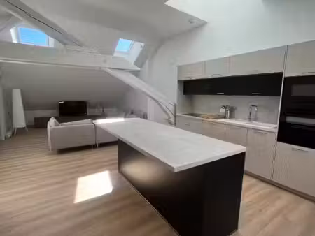 appartement 3 pièces 54 m²