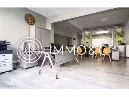 immeuble 5 pièces 182 m²