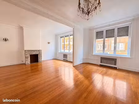 appartement 4 pièces 111 m²