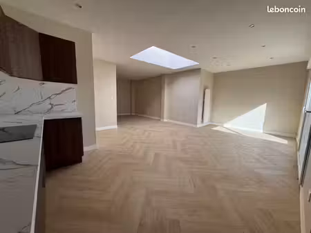 maison 6 pièces 140 m²