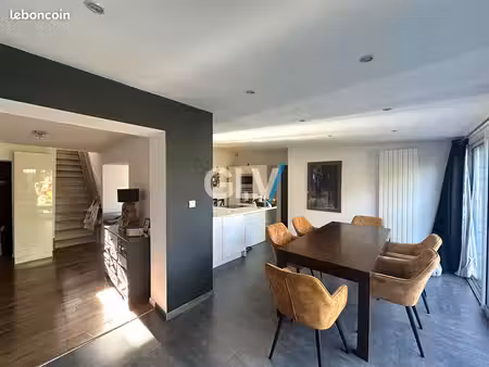 maison 4 pièces 130 m²
